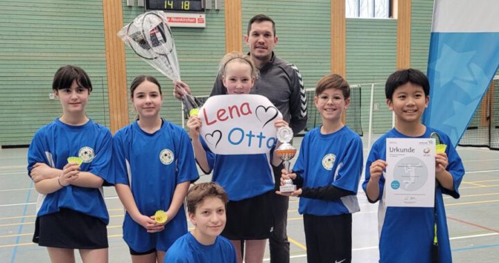 Die Marienschule ist Sieger im Landesentscheid WK IV Badminton